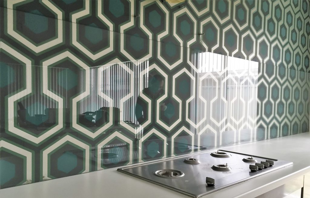 Shining Carpet T Shirt - HD Wallpaper 