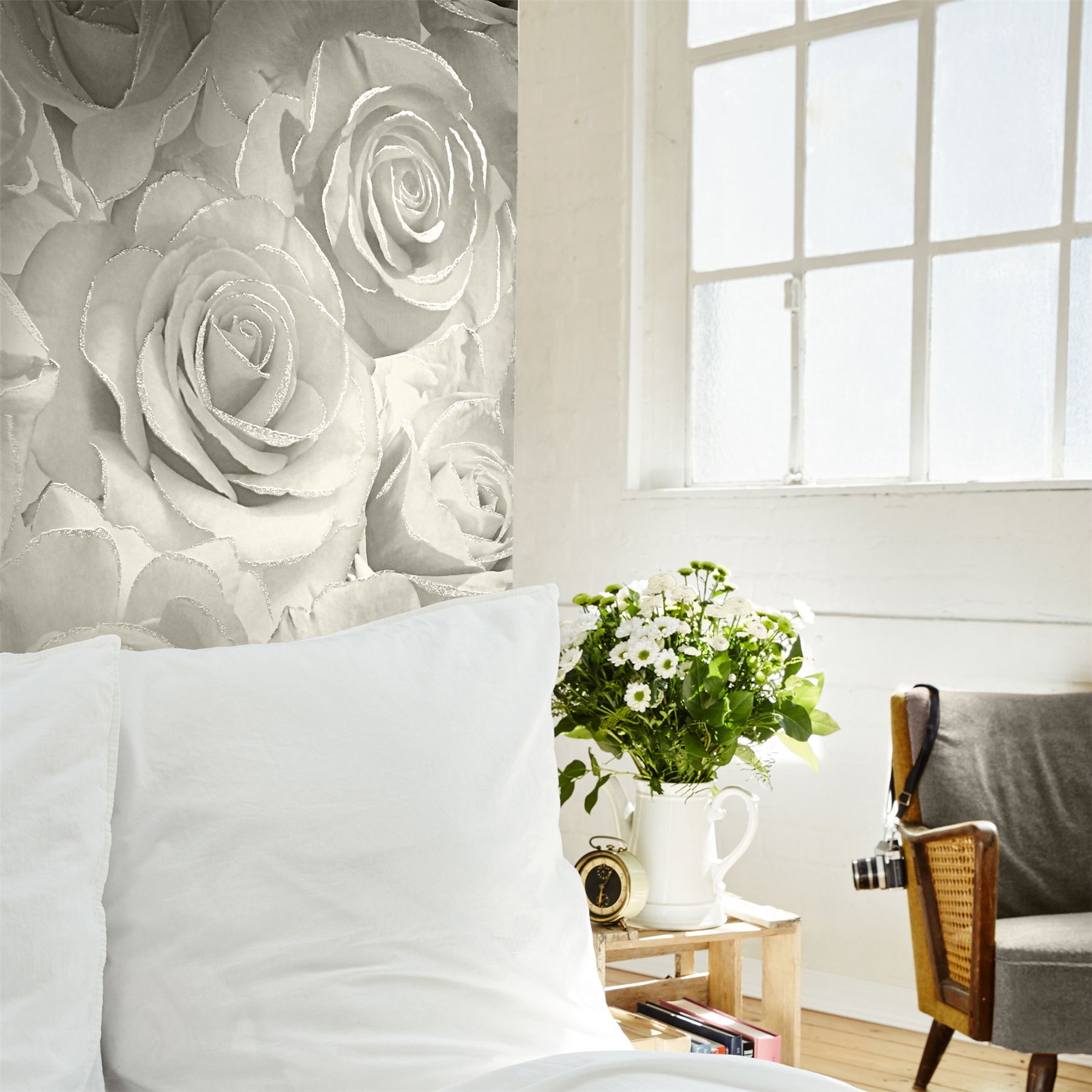 Madison Rose Glitter Floral Wallpaper Muriva - HD Wallpaper 