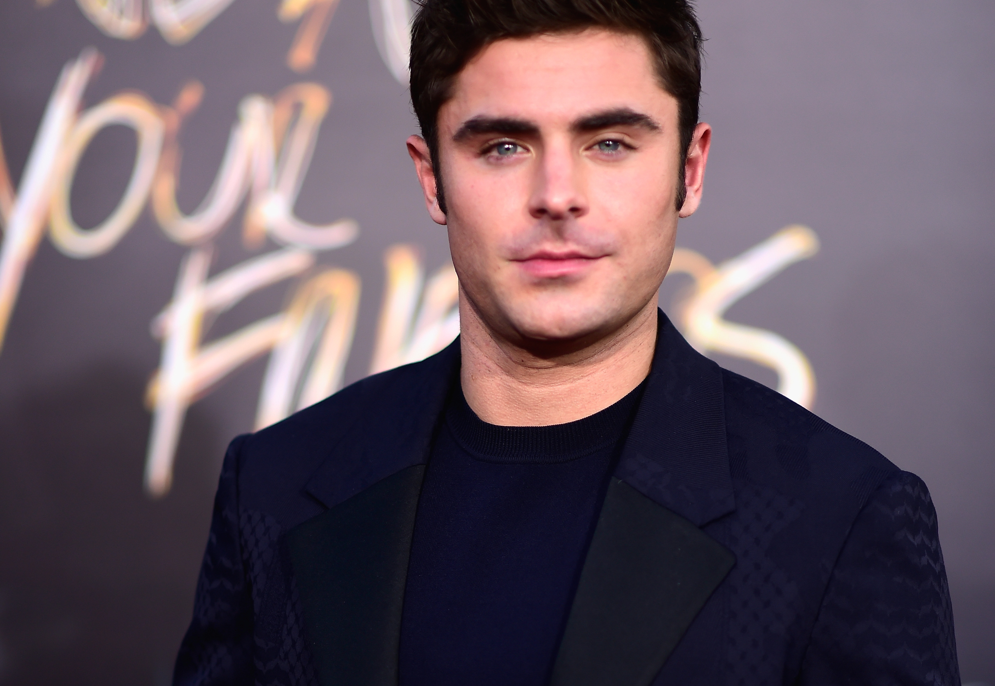 Zac Efron Wallpapers High Resolution - HD Wallpaper 