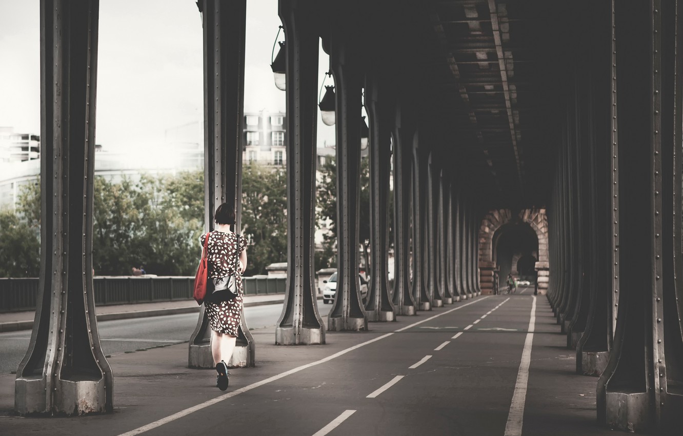 Photo Wallpaper Girl, France, Paris, Inception Bridge - Paris Inception Bridge - HD Wallpaper 