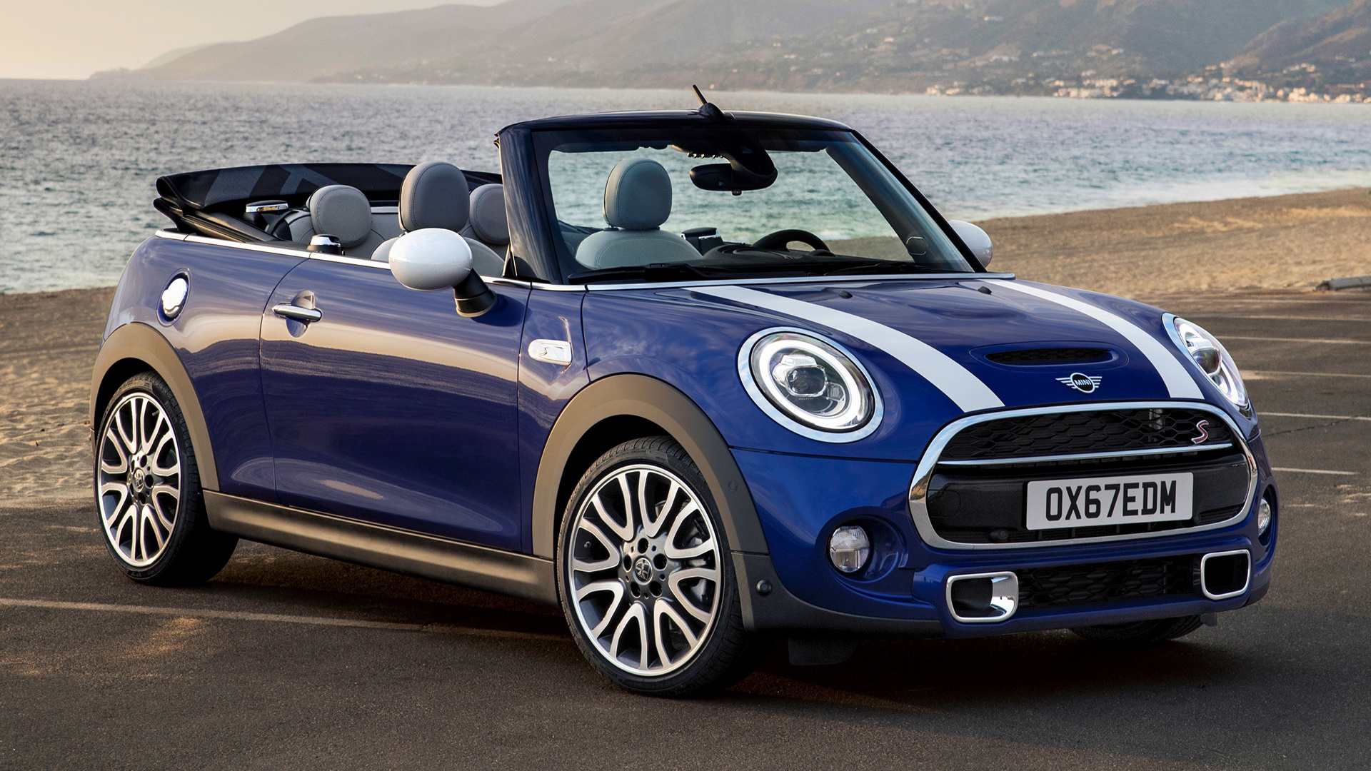 Mini Convertible Cooper S Exclusive - HD Wallpaper 