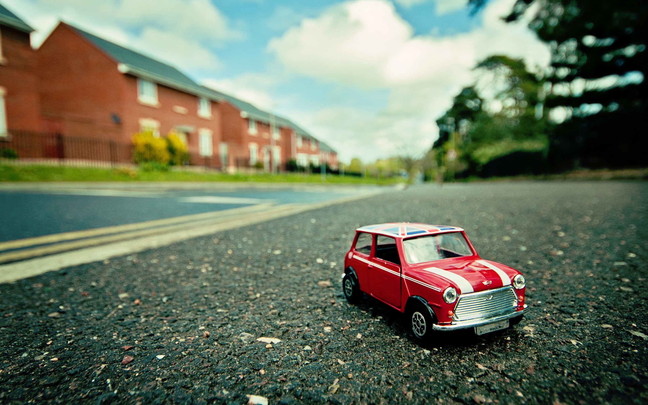 Mini Cooper Toy Car Desktop Wallpaper 
 Data Src Best - Mini Background - HD Wallpaper 