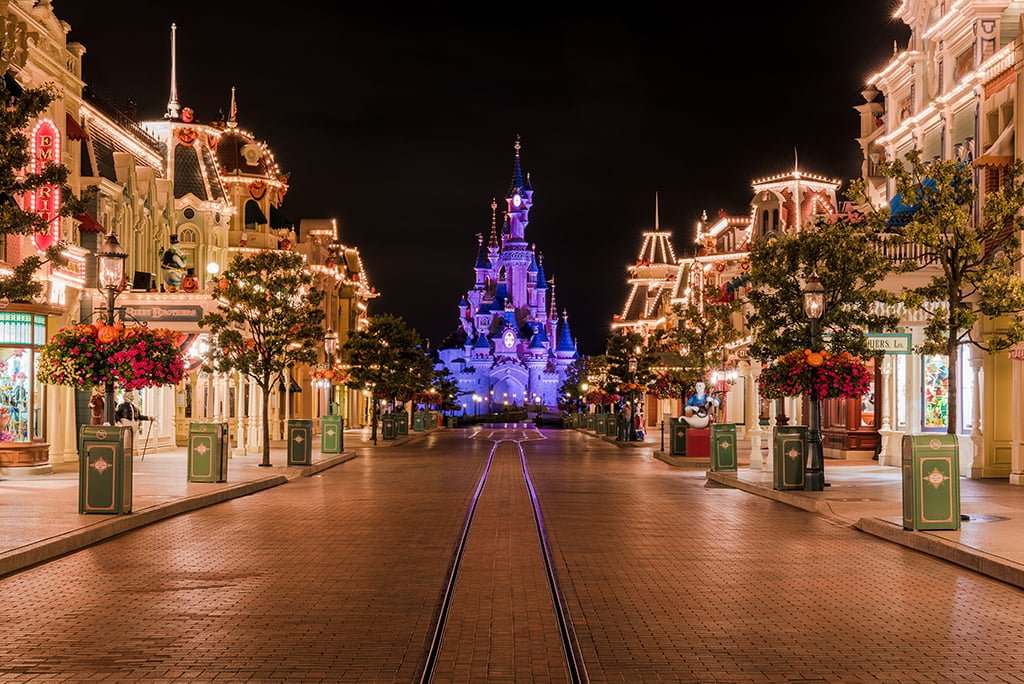 Disneyland Main Street - HD Wallpaper 