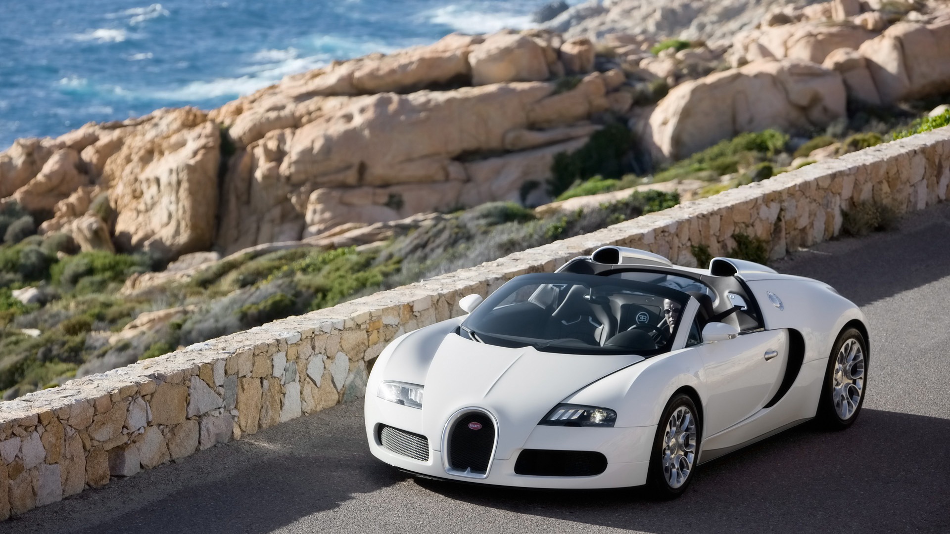 Bugatti Veyron Grand Sport - HD Wallpaper 