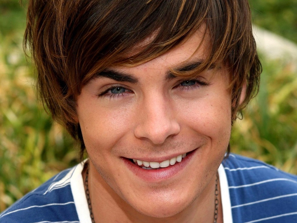 Zac Efron - HD Wallpaper 