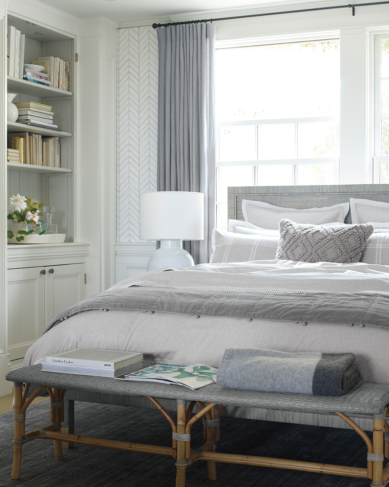 Feather Wallpaper From Serena And Lily - Serena And Lily Priano - HD Wallpaper 