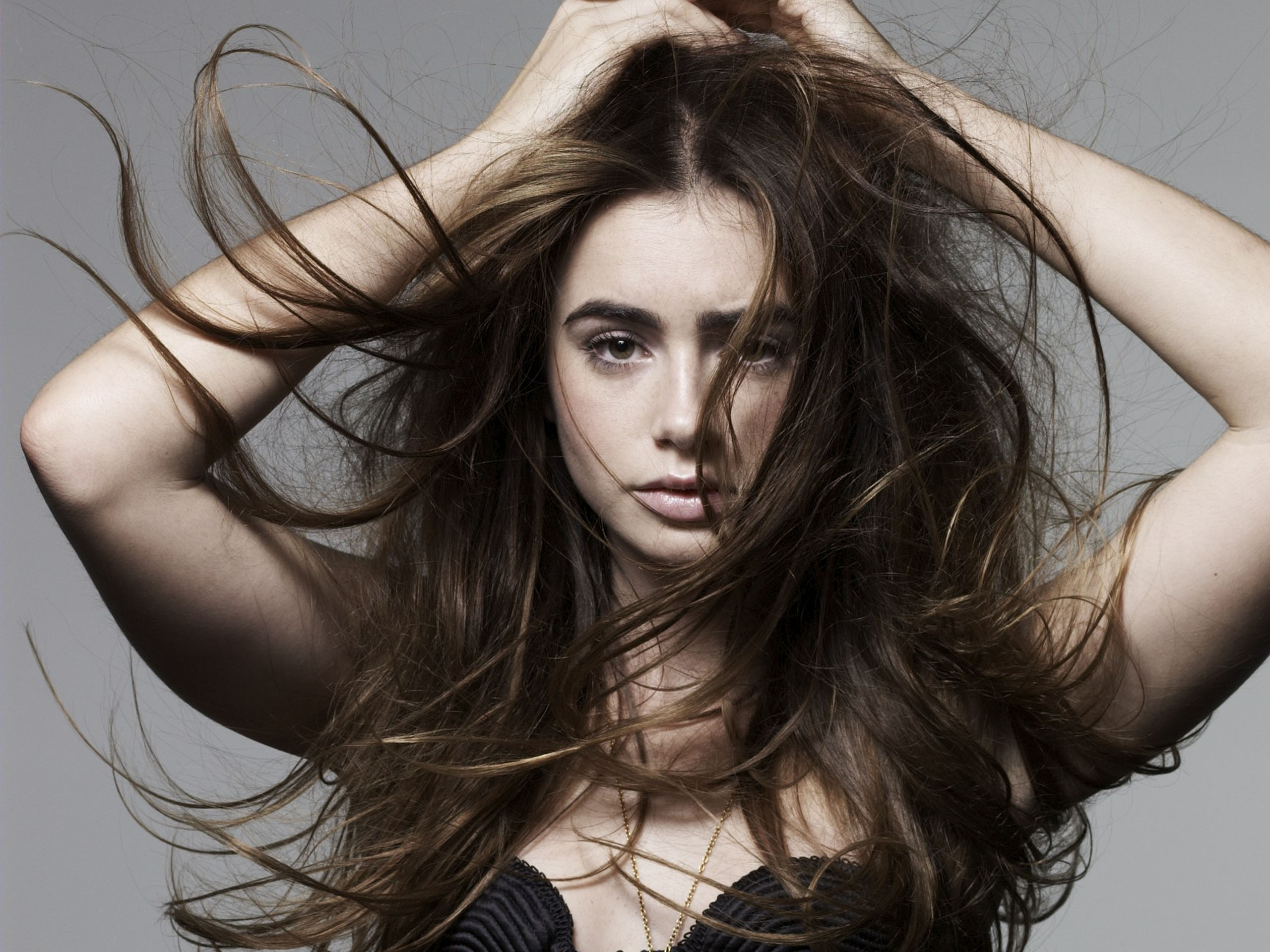 City Of Bones Lily Collins - HD Wallpaper 