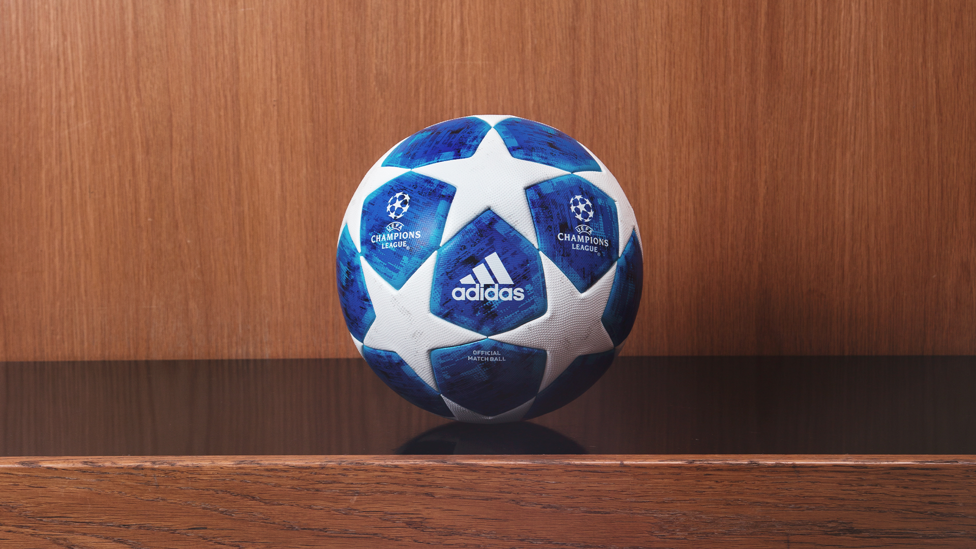 Champions League Ball 2018 19 - HD Wallpaper 