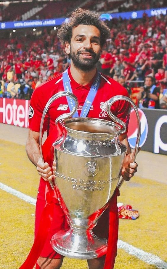 Mo Salah Champions League Trophy - 564x906 Wallpaper - teahub.io