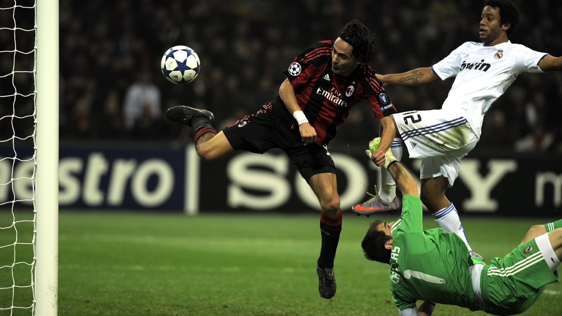 Wallpaper - Filippo Inzaghi Milan Real Madrid - HD Wallpaper 