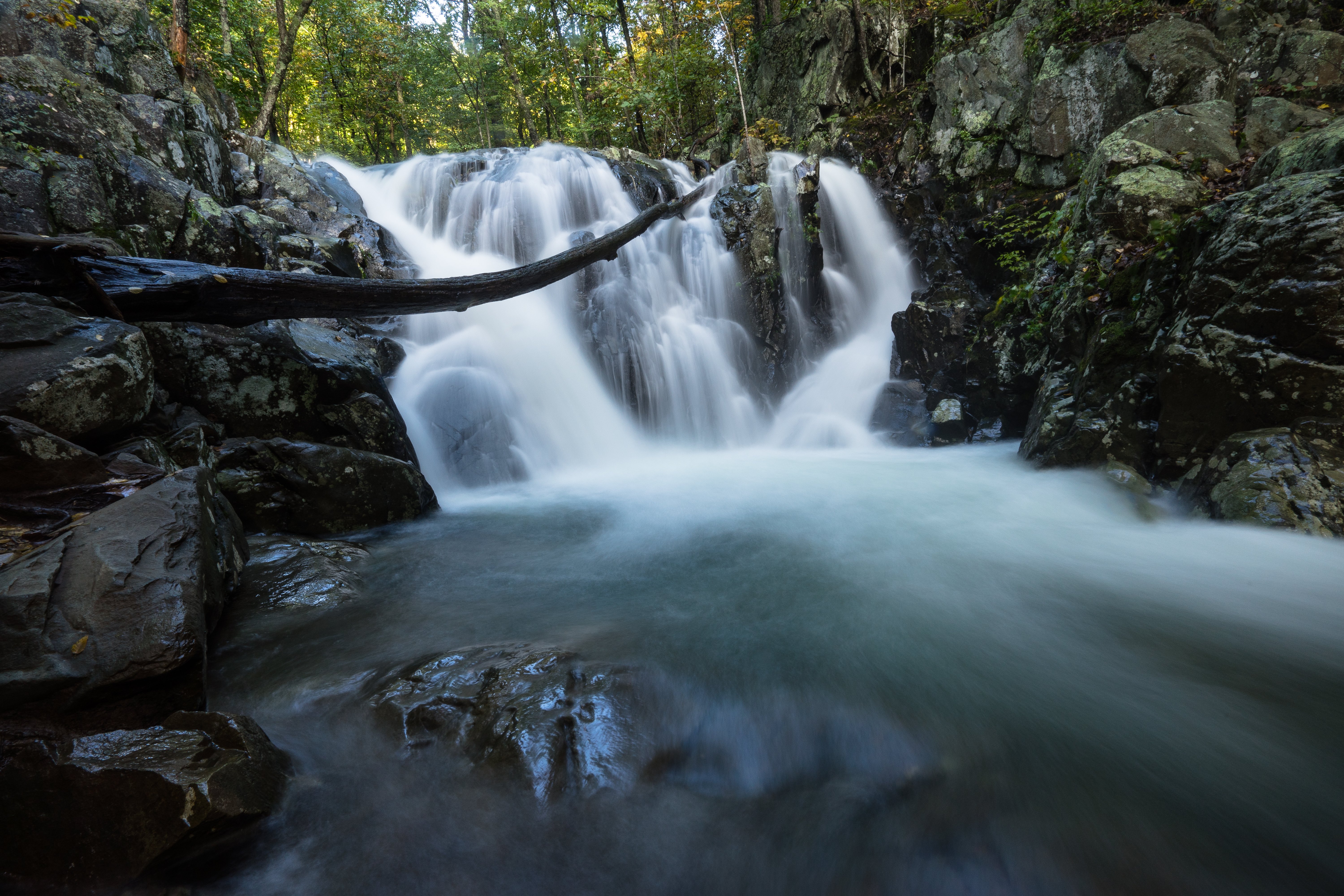 Cascade Falls Virginia Wallpaper - Waterfall - HD Wallpaper 