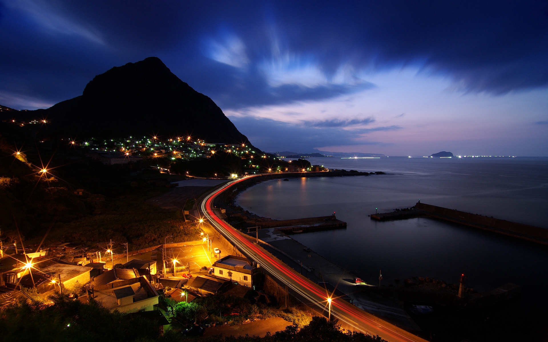 Wallpaper Night, Hill, Road, Ocean, Beach - Hd Wallpaper For 13 Inch Laptop - HD Wallpaper 