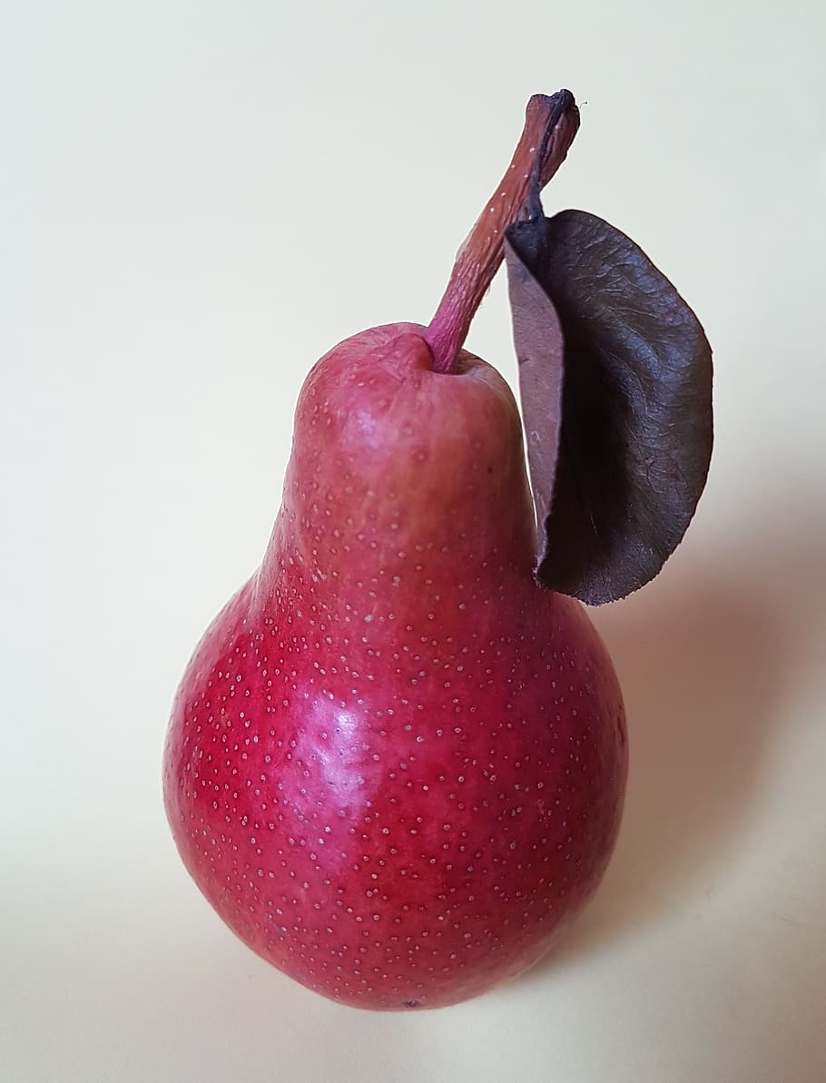 Pear, Fruit, Still Life, Dry Leaf, Closeup, Red, Food, - Still Life Dried Fruit - HD Wallpaper 