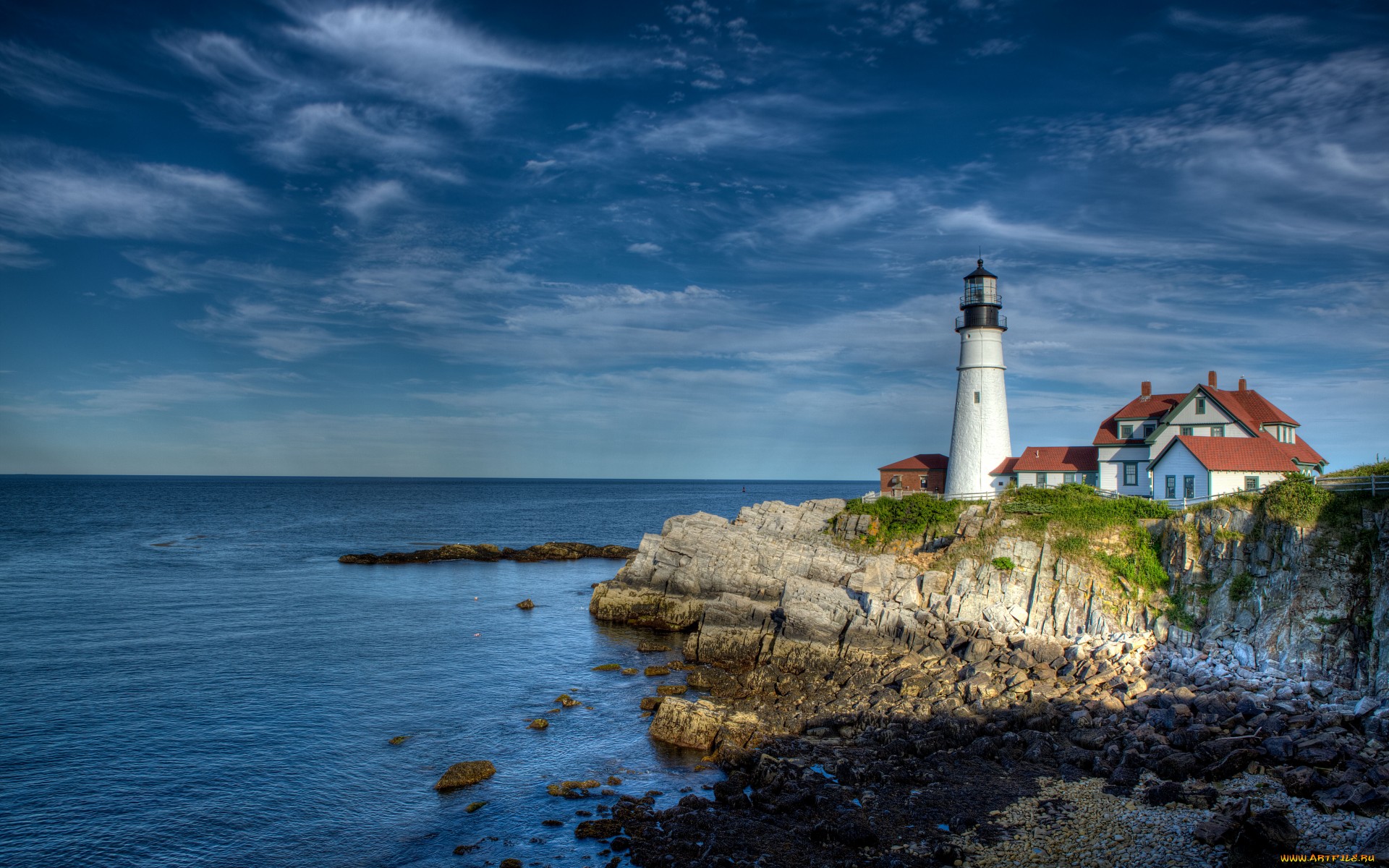 Beach Lighthouse Wallpaper - Portland Head Light - HD Wallpaper 