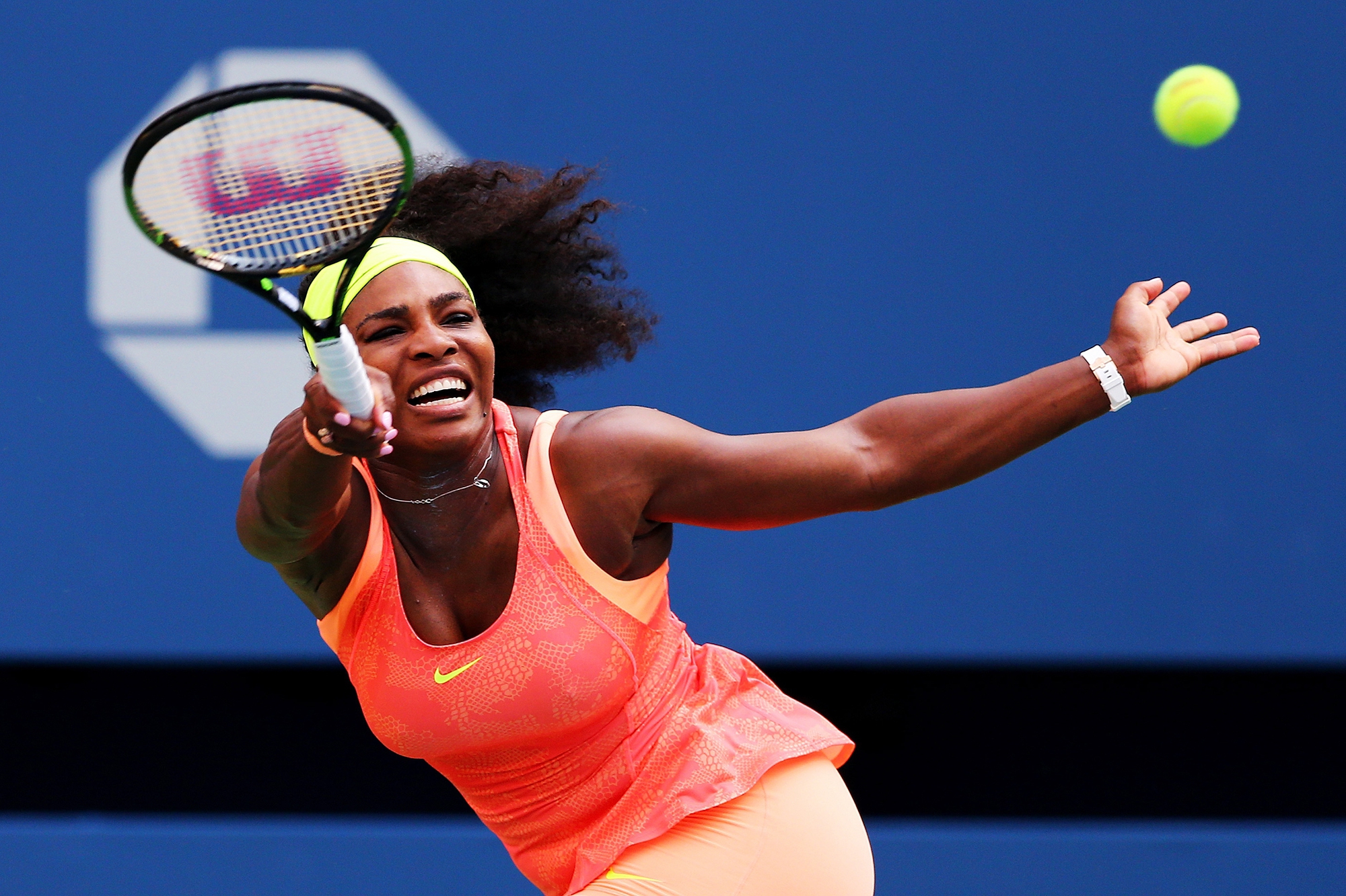 Serena Williams High Quality Wallpapers - Serena Williams Tennis Shots - HD Wallpaper 