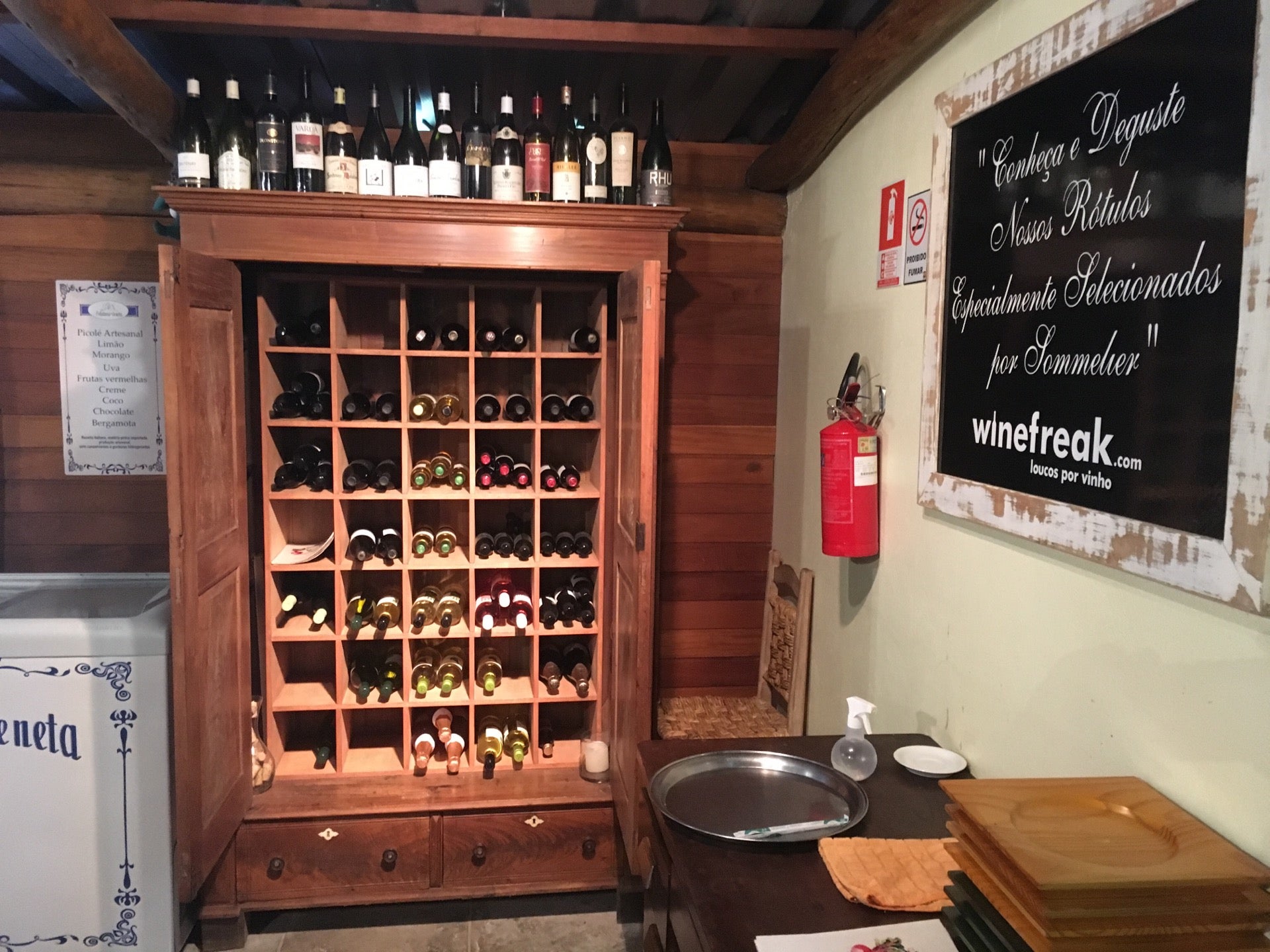 Liqueur - HD Wallpaper 