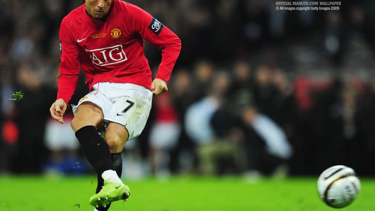 Cristiano Ronaldo - HD Wallpaper 