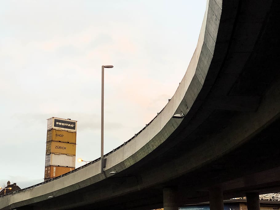 Switzerland, Zürich, Freitag Flagship Store Zürich, - Freitag - HD Wallpaper 