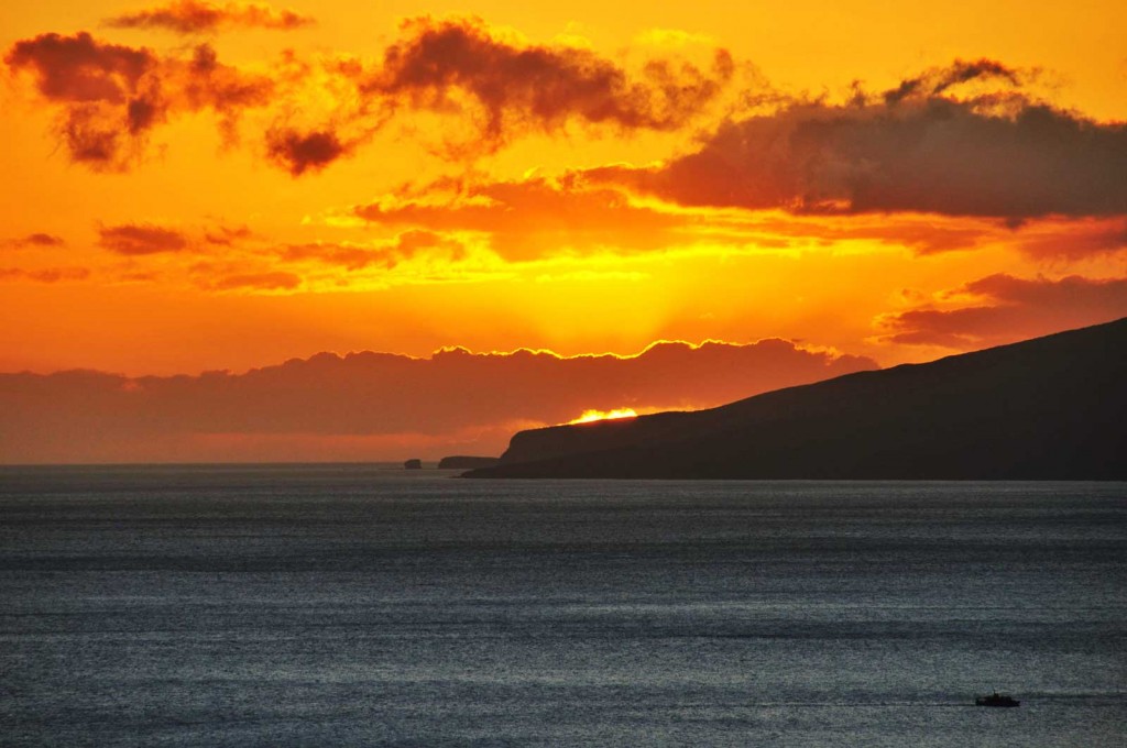Maui Sunset Toward Lanai - Lanai Sunset - HD Wallpaper 