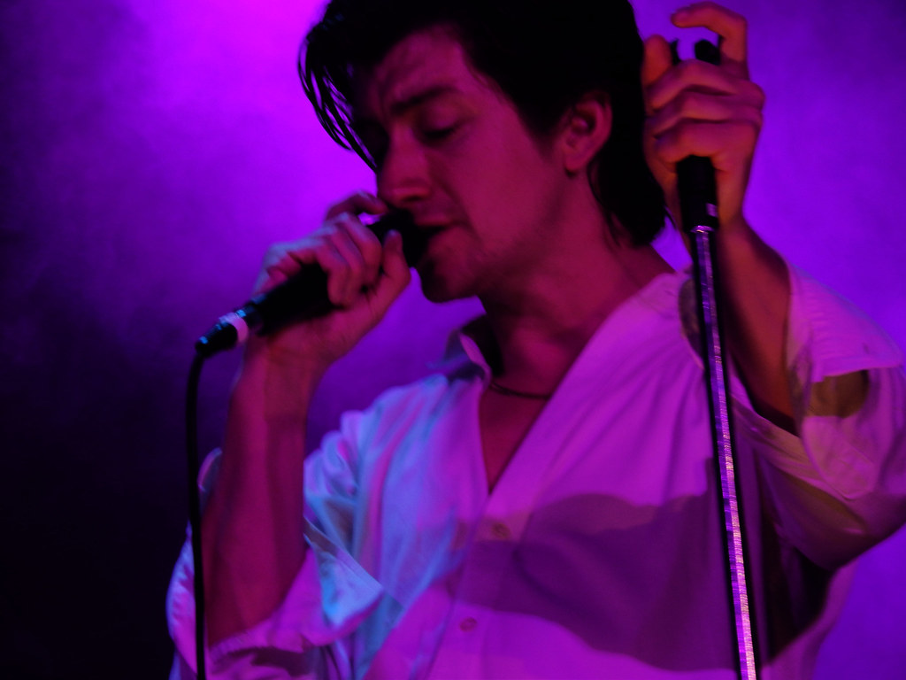 Alex Turner Purple 1024x768 Wallpaper Teahub Io