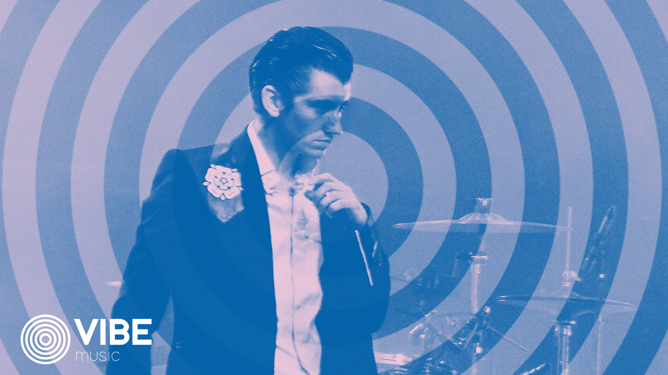 Alex Turner - Gentleman - HD Wallpaper 