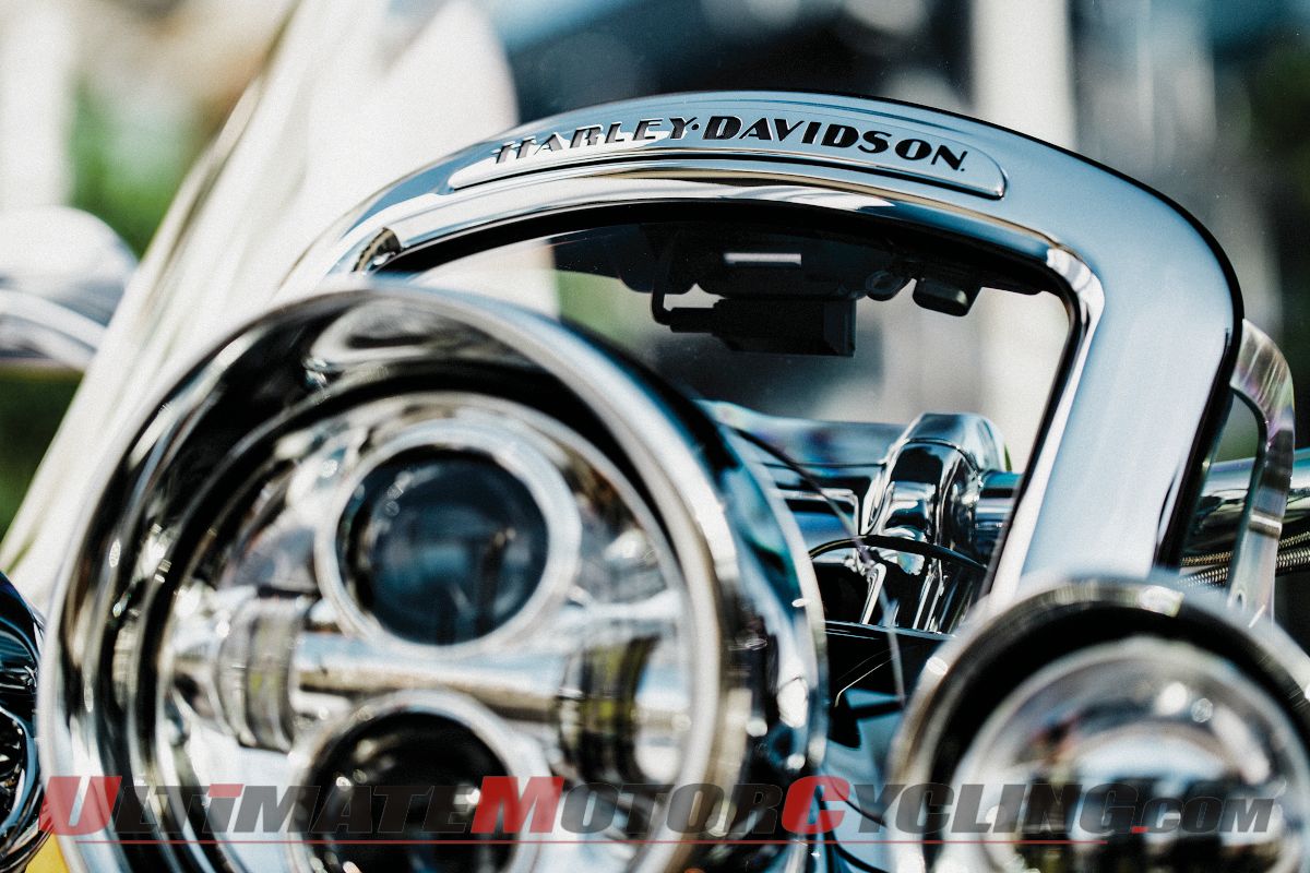 Cvo Softail Deluxe Tail Light - HD Wallpaper 