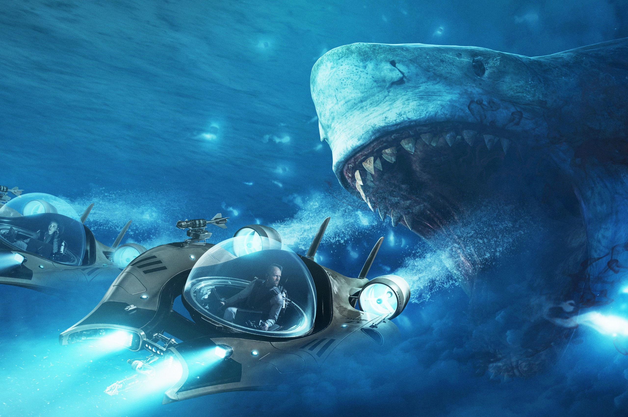 The Meg 2018, Jason Statham, Shark Attack, Underwater - HD Wallpaper 