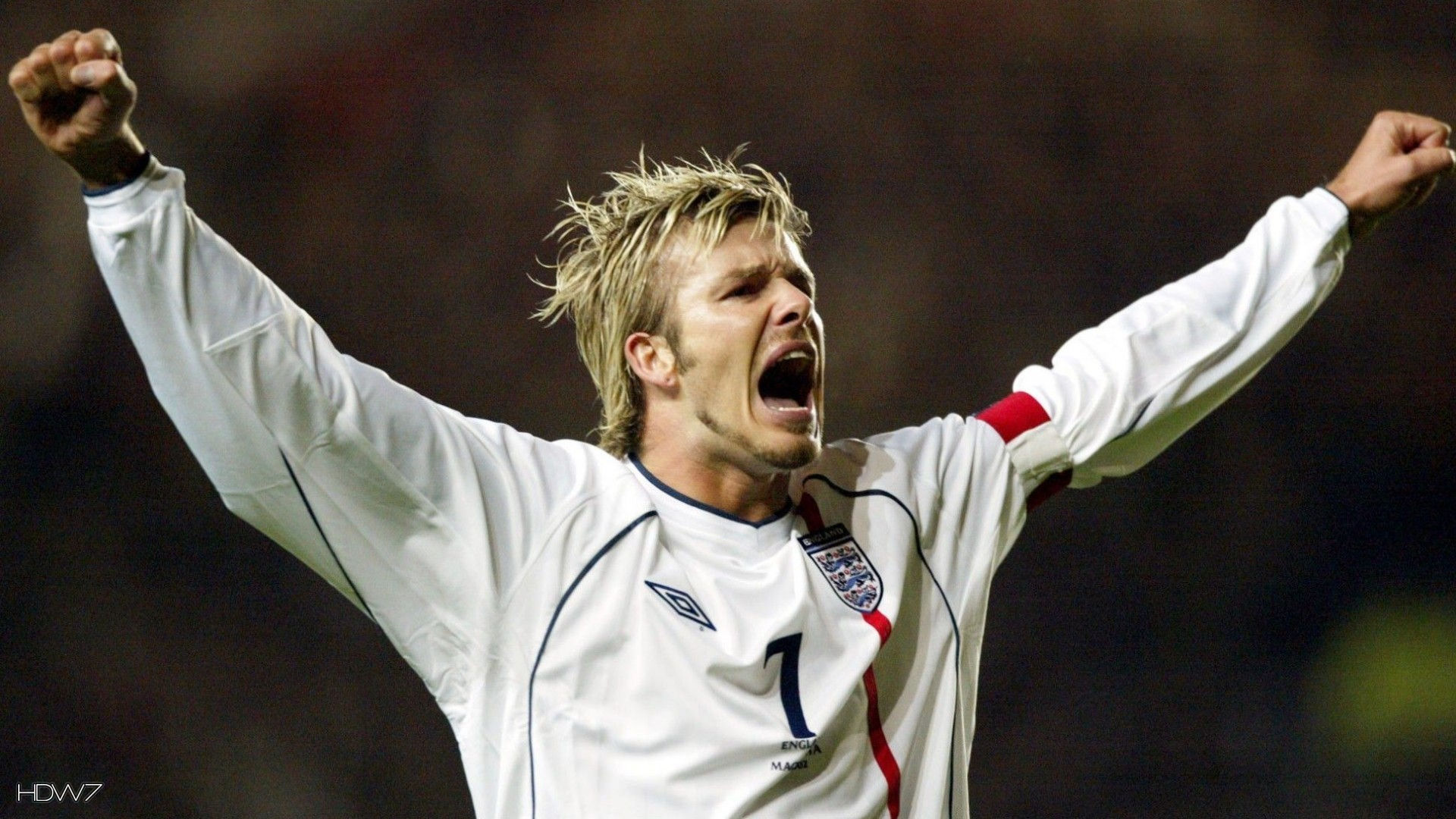 Football England David Beckham - David Beckham - HD Wallpaper 