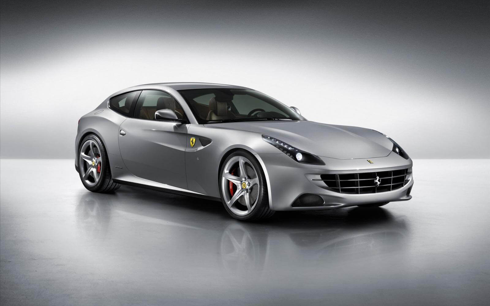 Ferrari Ff 2014 - HD Wallpaper 