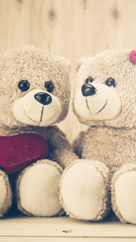 Love Teddy Bear Cute - 576x1024 Wallpaper 