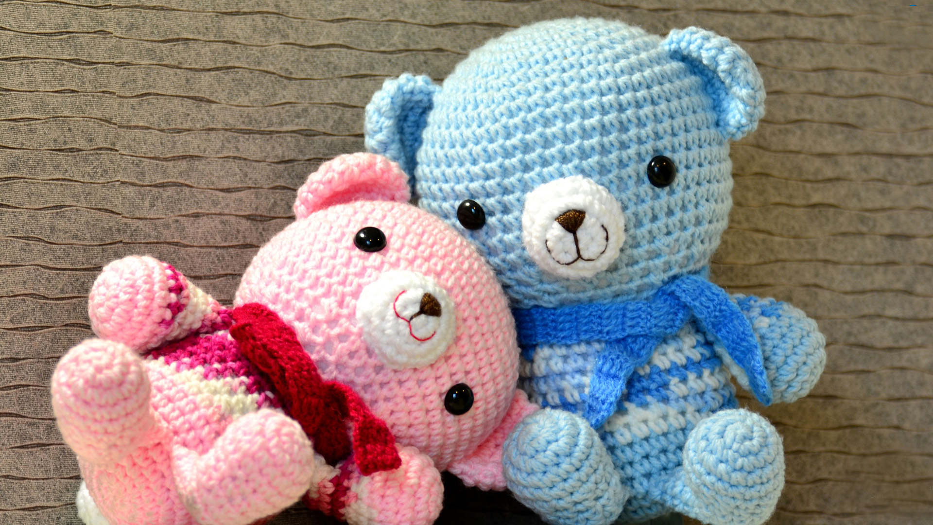 Teddy Bear Wallpapers Free Download Group - Blue And Pink Teddy - HD Wallpaper 