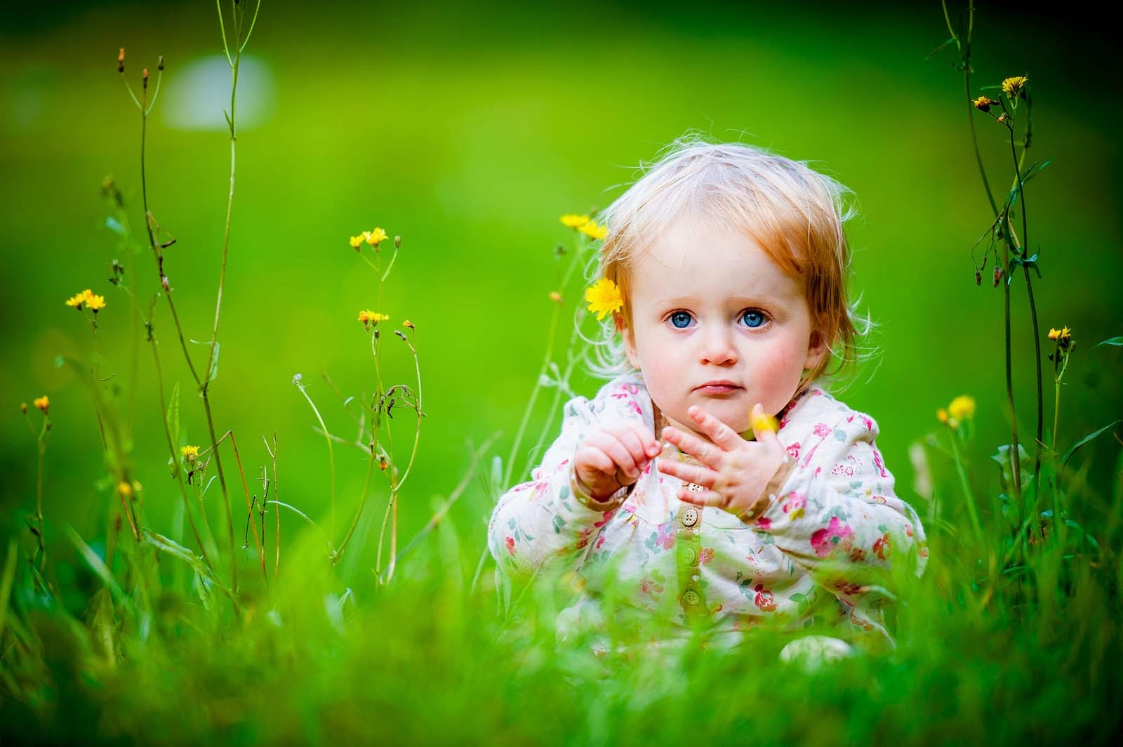 Cute And Lovely Baby Pictures Free Download - HD Wallpaper 