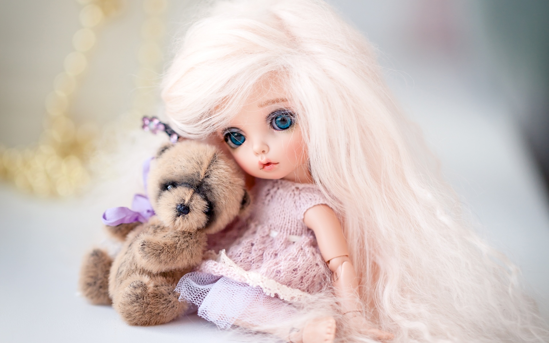 Doll With Teddy Bear - HD Wallpaper 