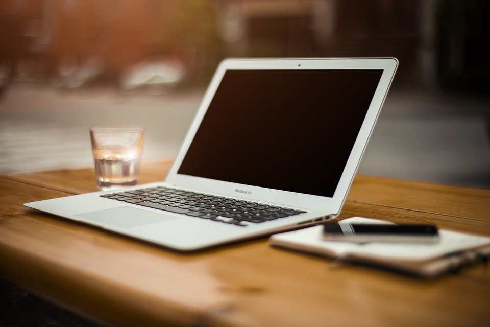 Laptop Background For Website - HD Wallpaper 