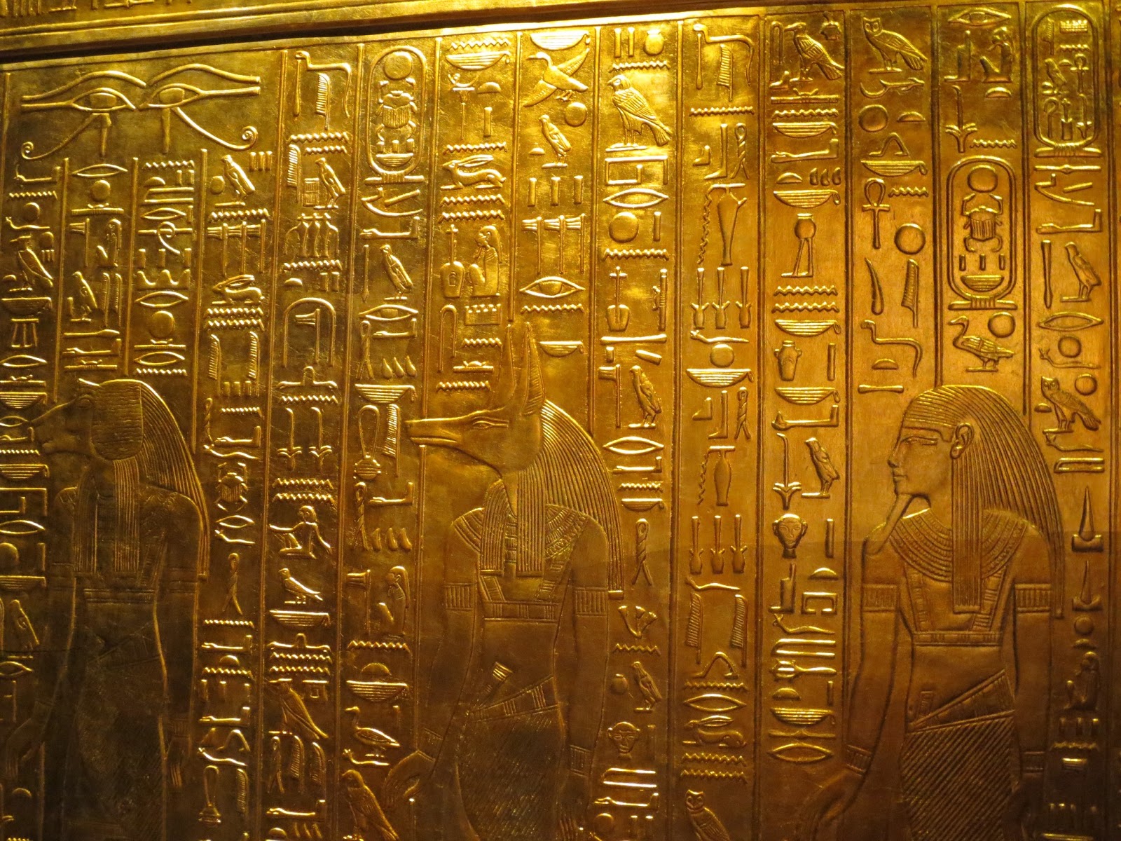 Egyptian Hieroglyphics Picture Egyptian Gold Hieroglyphics 1600x1200 Wallpaper Teahub Io
