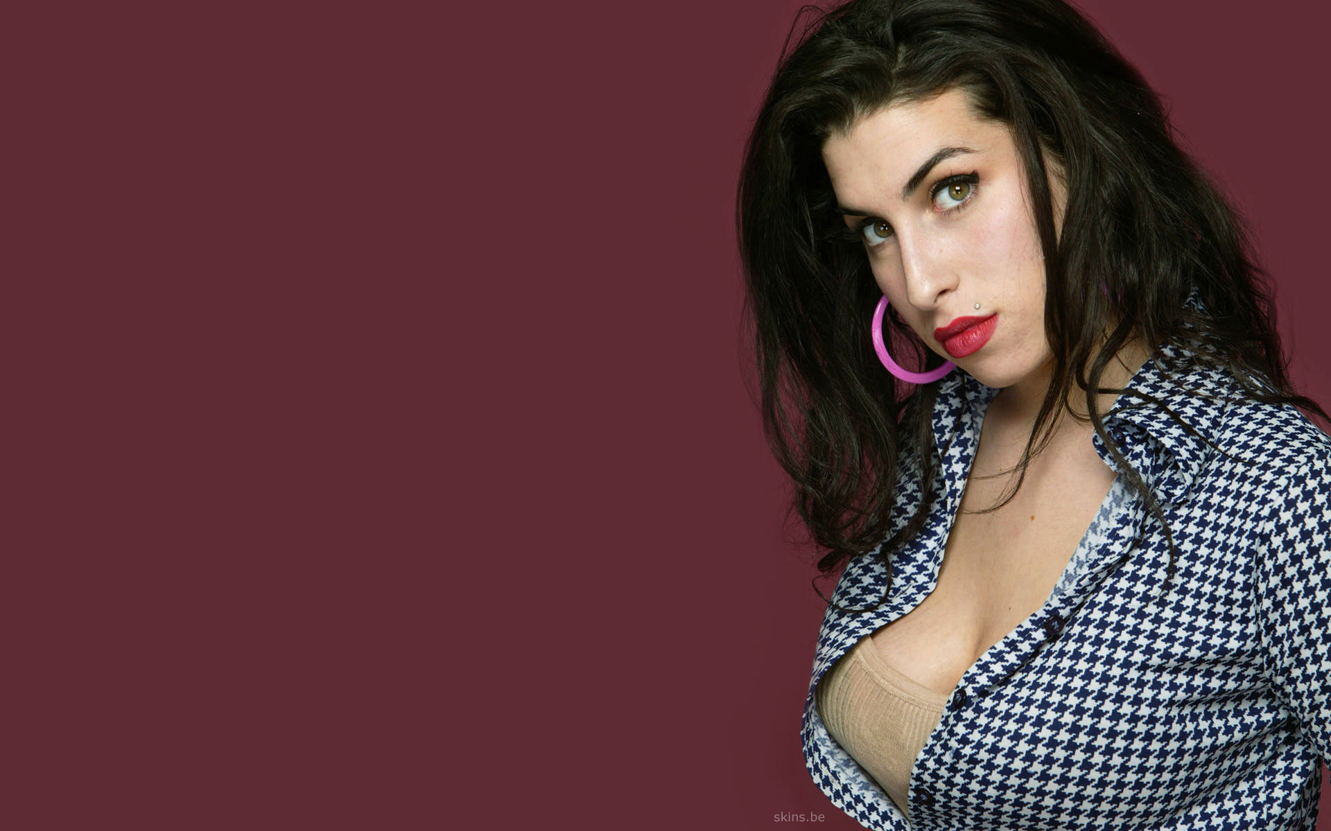 Amy Winehouse Wallpapers Hd - HD Wallpaper 