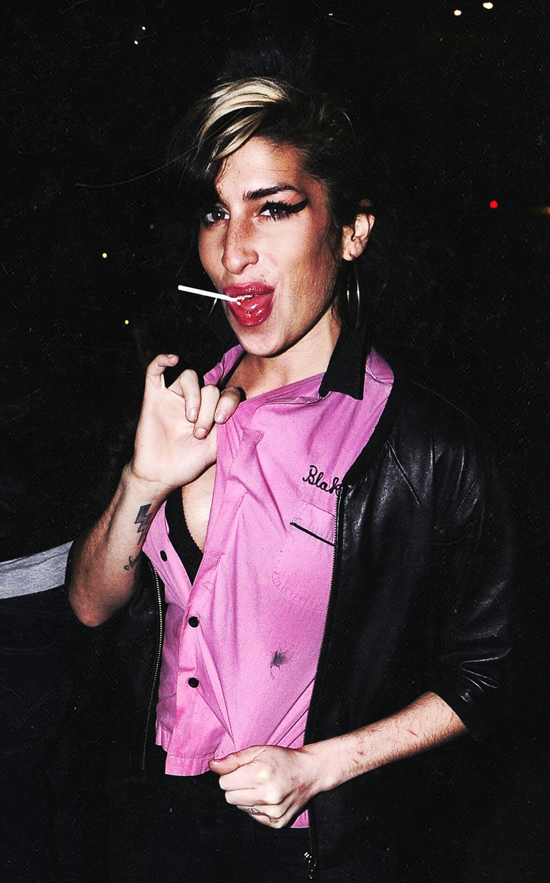 Amy Winehouse, Wallpaper, And Beauty Image - Girl - HD Wallpaper 