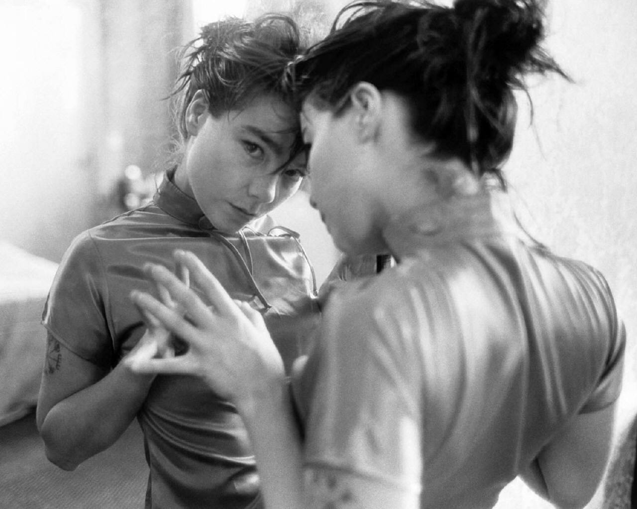 Bjork 423634, Bjork, Wallpaper - Glen Luchford Bjork - HD Wallpaper 