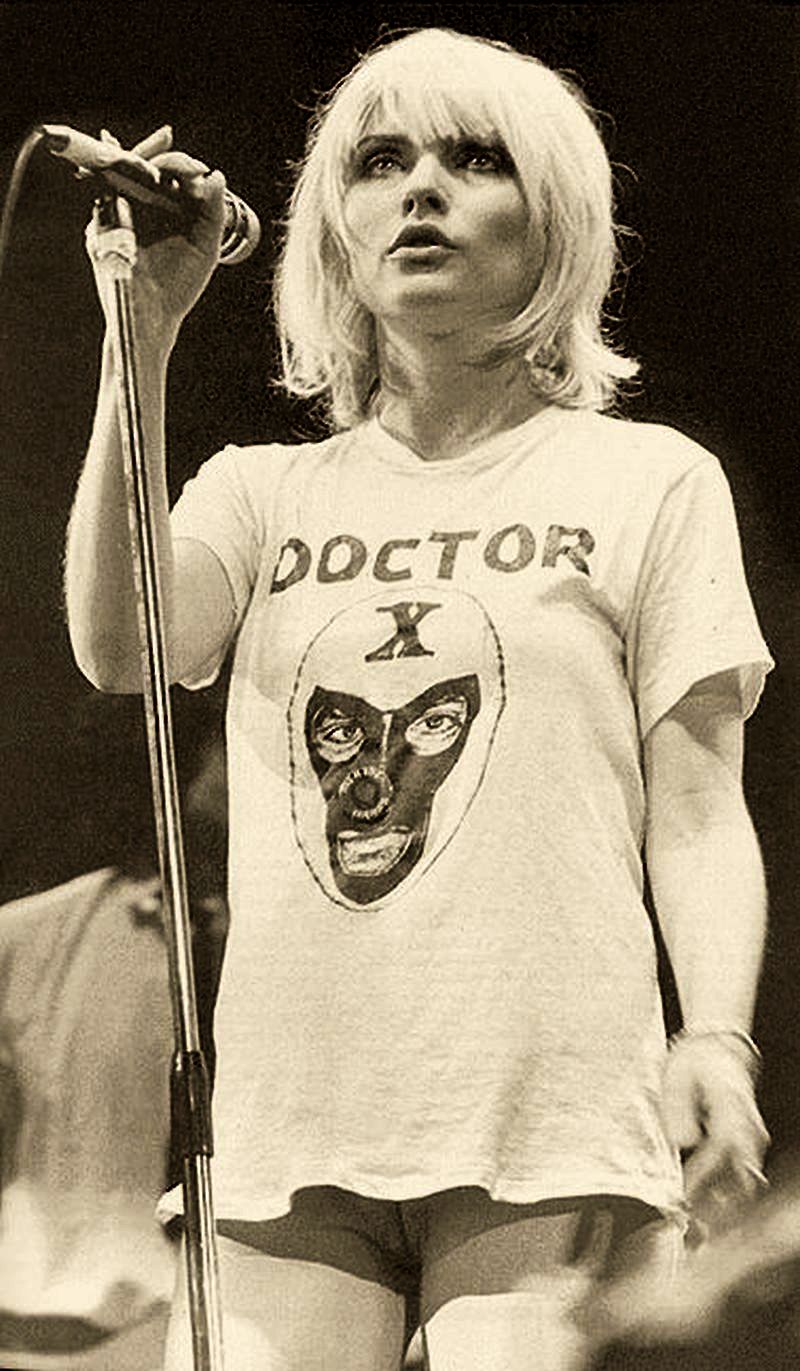 Debbie Harry Wallpapers - Debbie Harry T Shirt Only - HD Wallpaper 