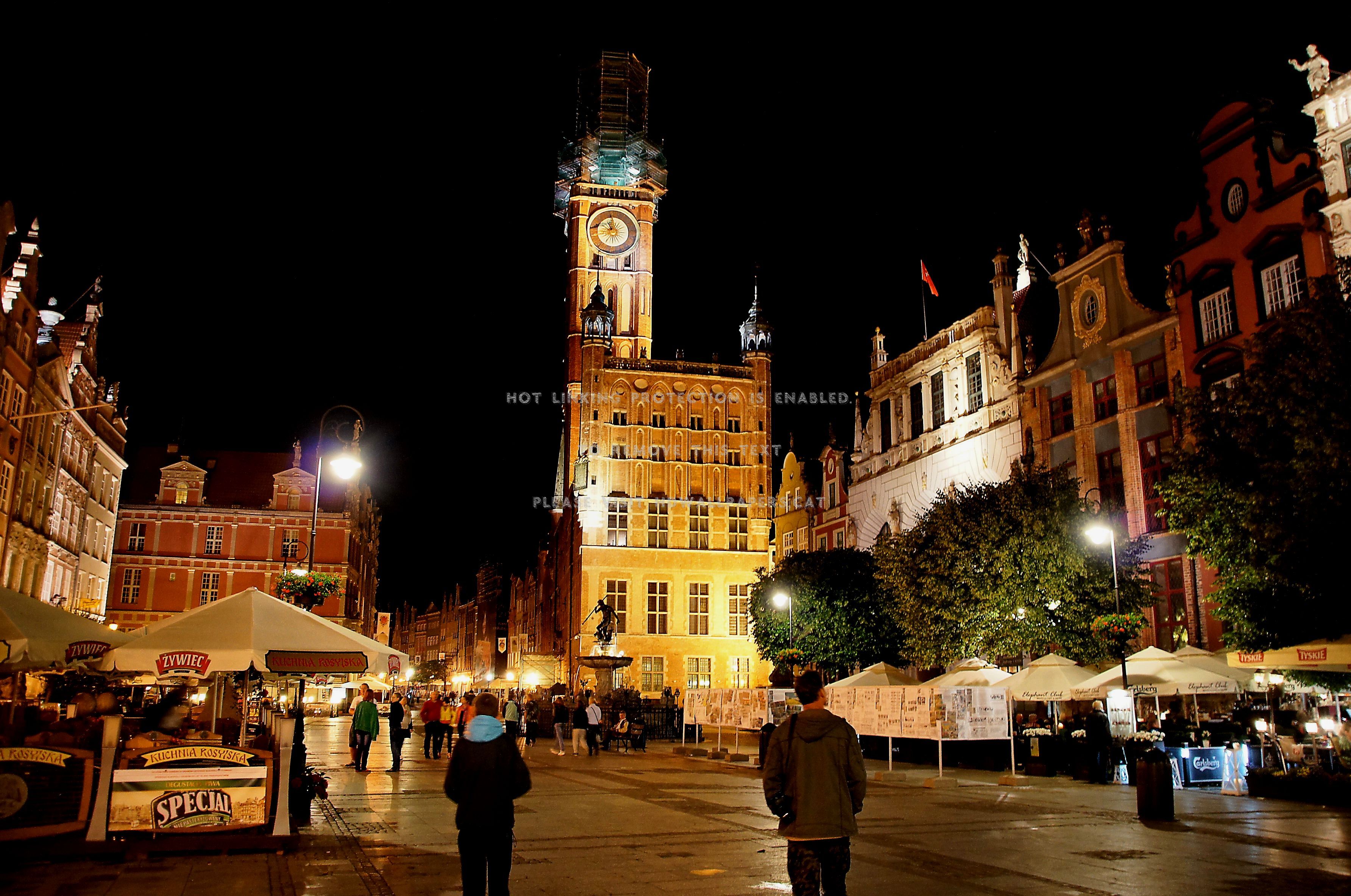 Gdansk Night 01 Cysiak17 Danzig Old City - Town Hall - HD Wallpaper 