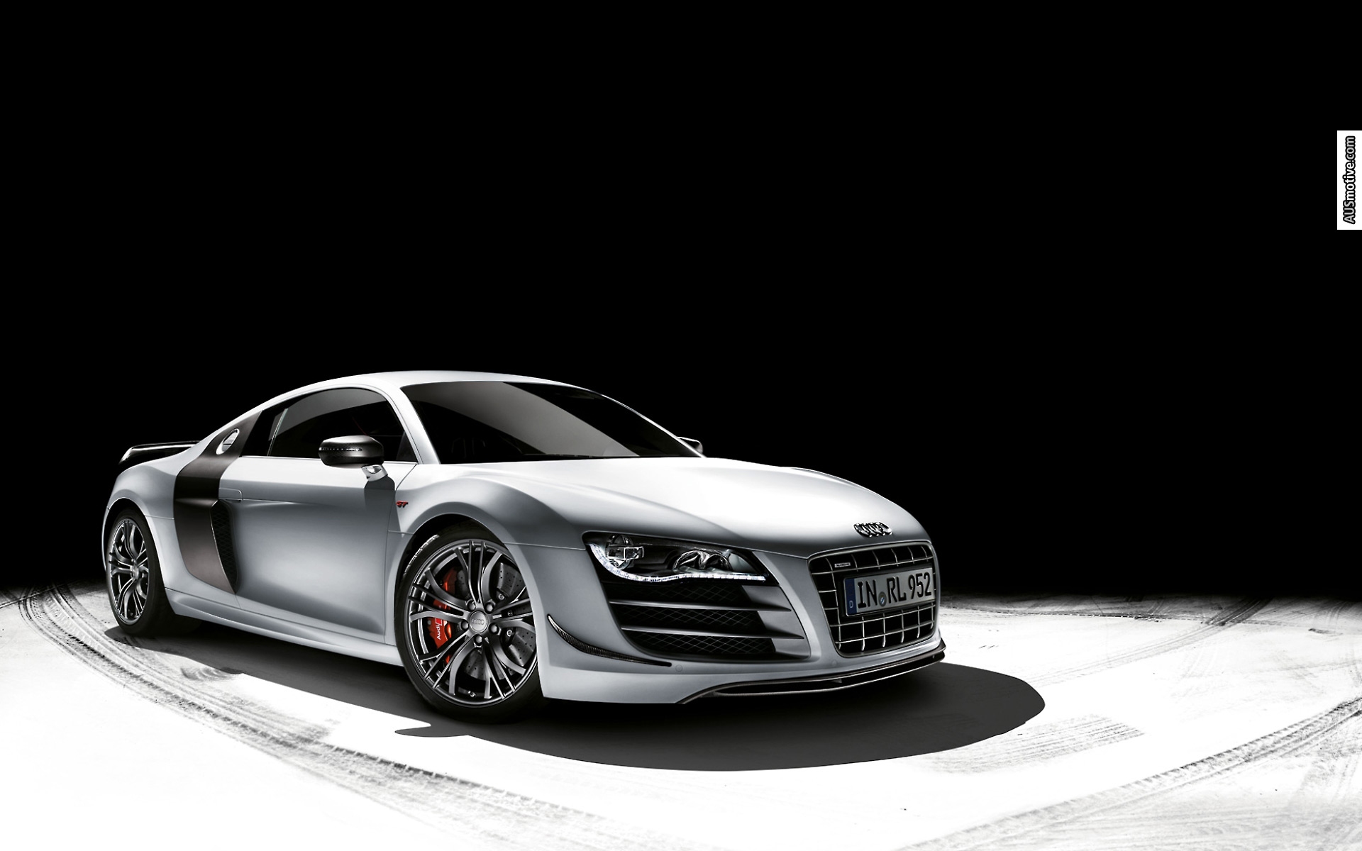 Luxury Sports Cars 2012 - HD Wallpaper 