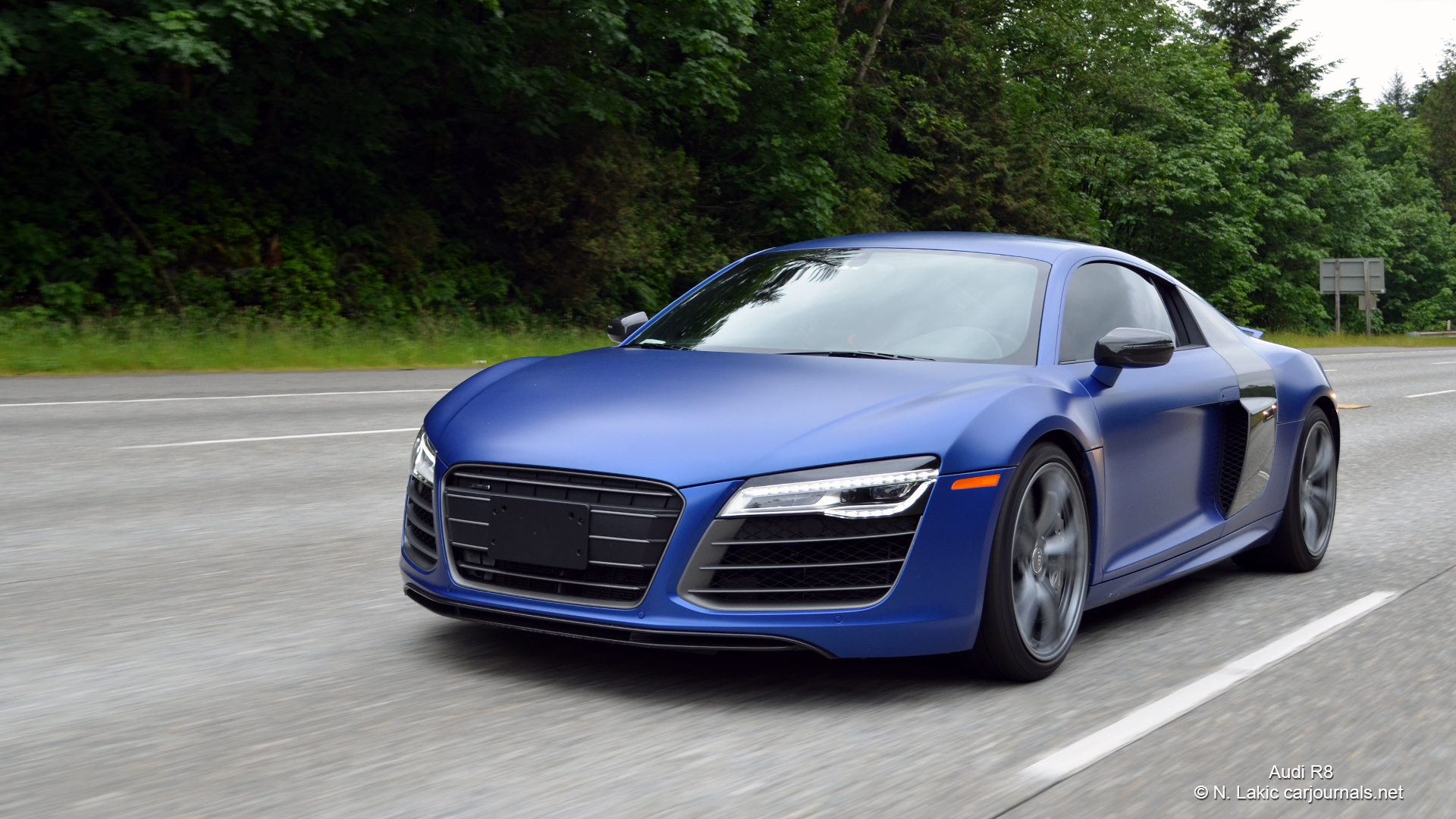 Hd Car Wallpapers Blue Audi R8 - Hd Wallpaper Car Audi - HD Wallpaper 