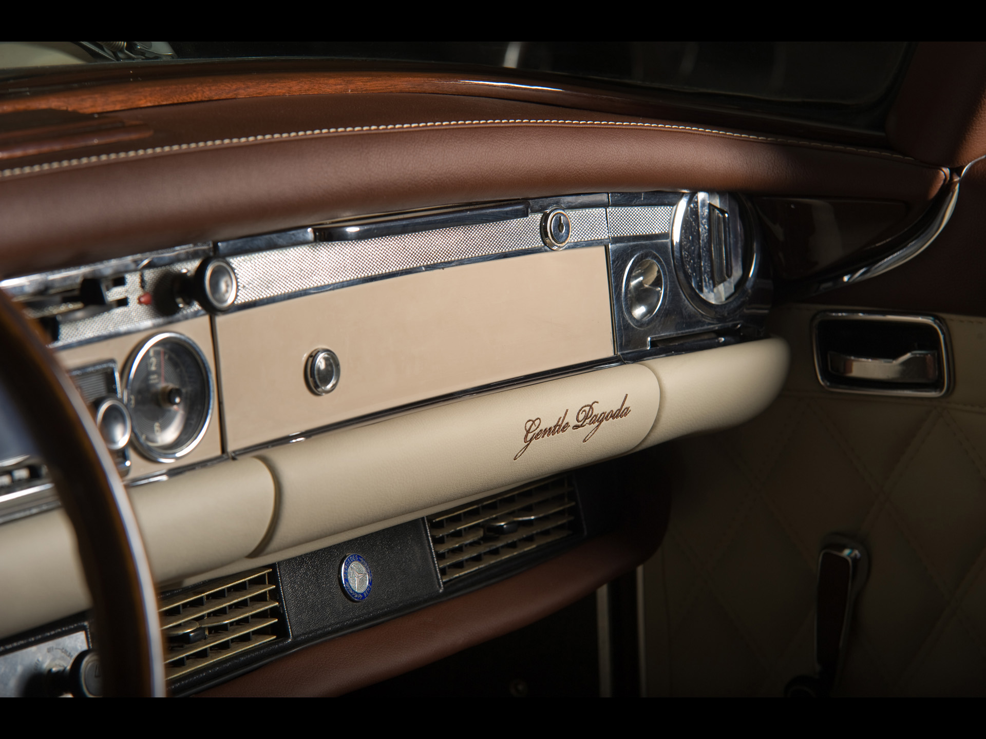 Mercedes Sl Pagoda Gentle - HD Wallpaper 