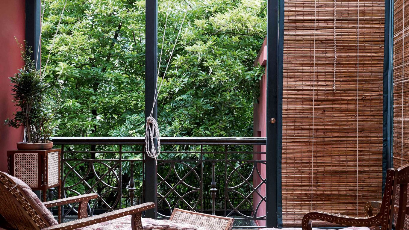 Balcony View From Inside Home - HD Wallpaper 