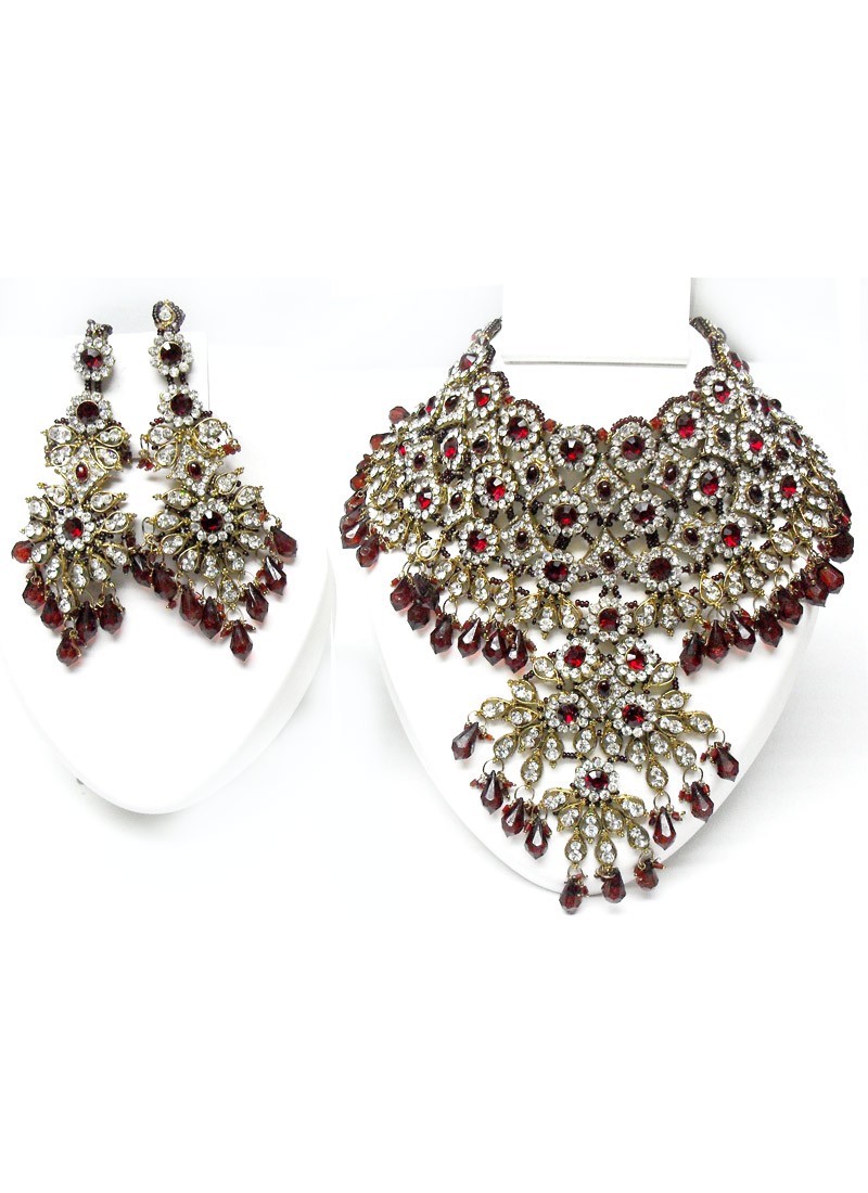 Earrings - HD Wallpaper 