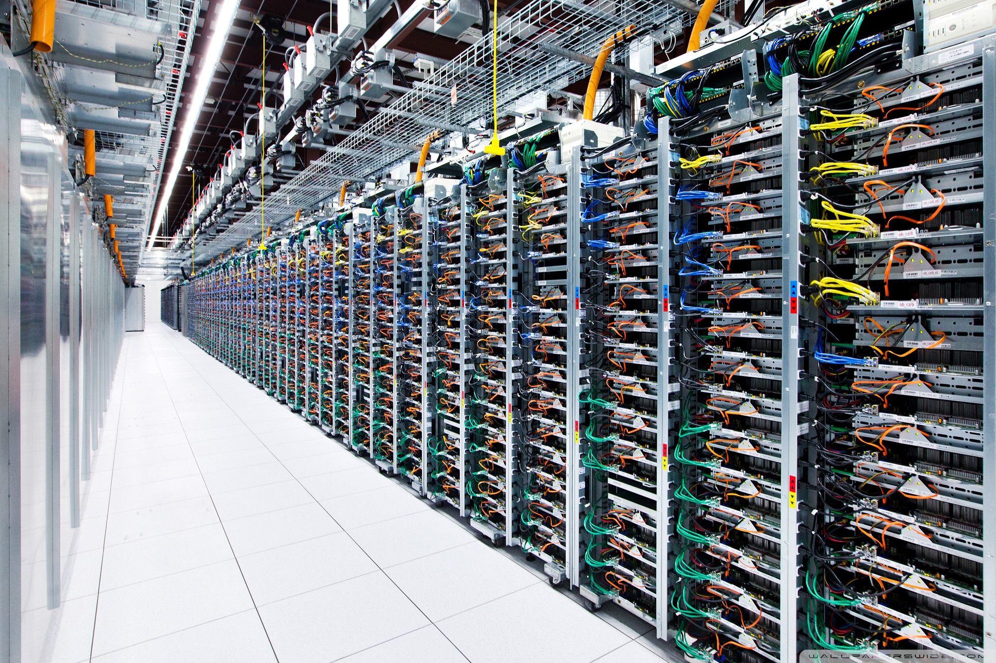 Google Data Center - HD Wallpaper 