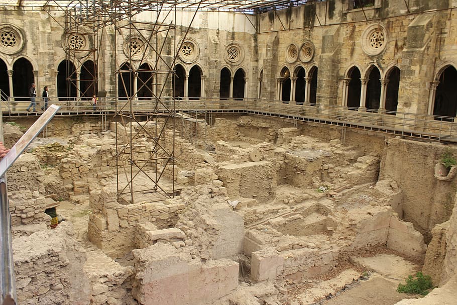 Lisbon, Monastery, Portugal, Archaeology, History, - Roman Amphitheatre Lisbon - HD Wallpaper 