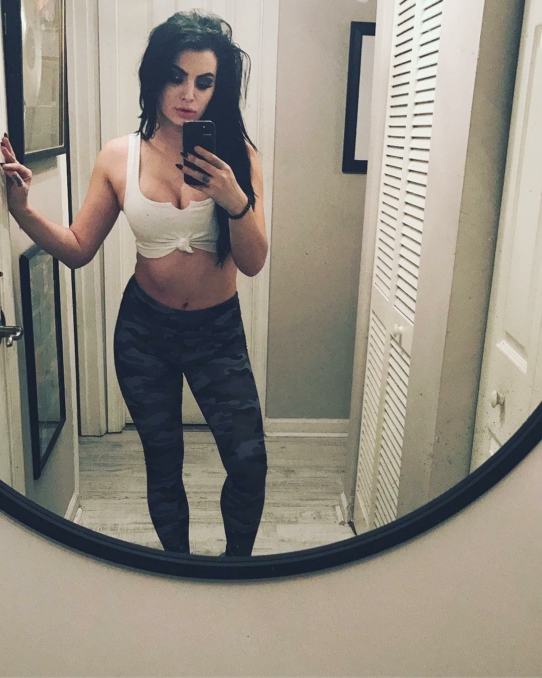 Paige Wwe Fat - HD Wallpaper 