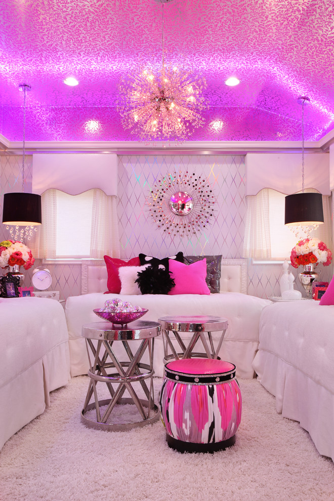 Pink Sparkle Damask Wallpaper Ceiling Decor - Best Room For Girls - HD Wallpaper 