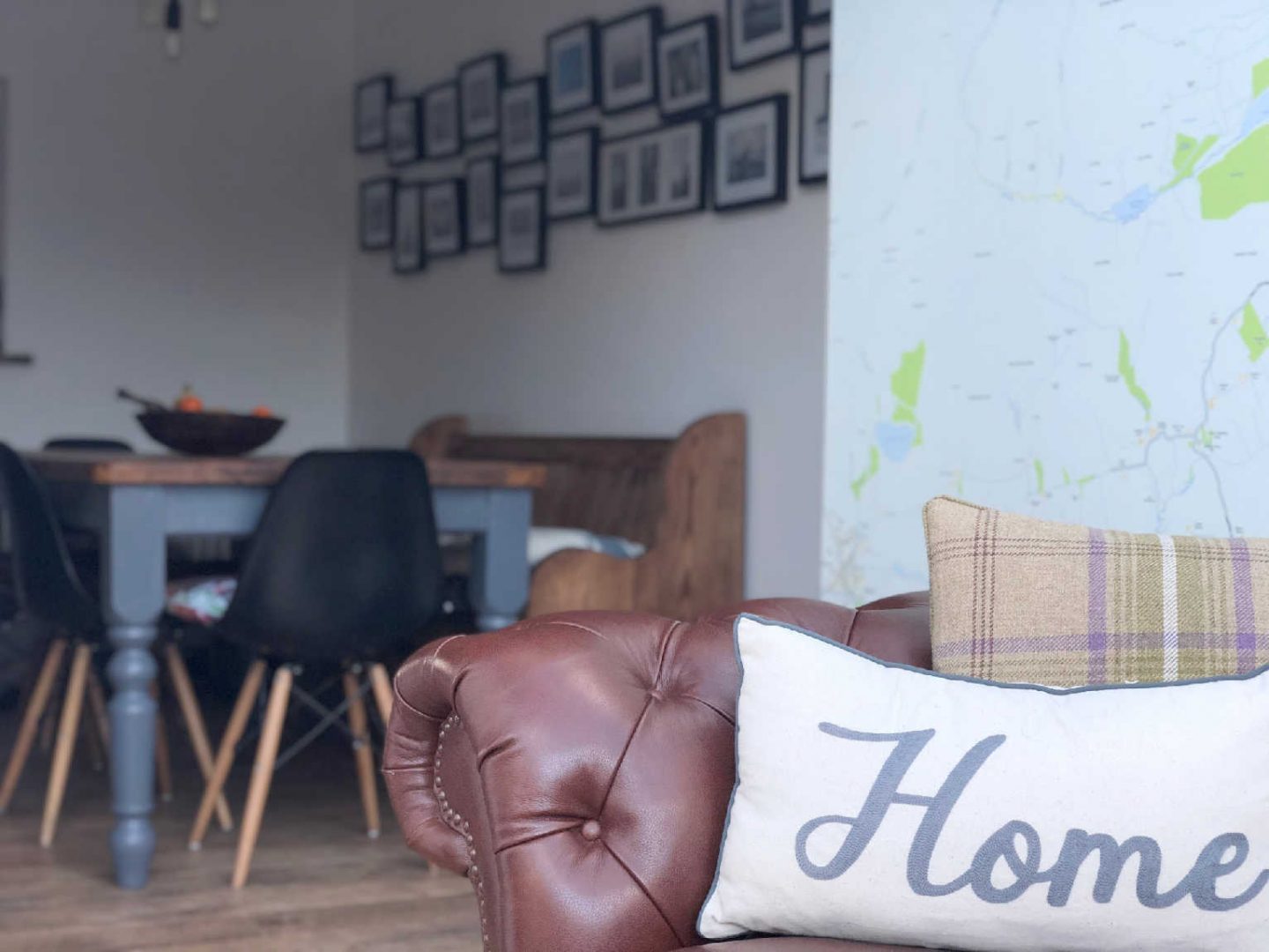 Renovating My Kitchen Table - Cushion - HD Wallpaper 